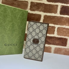 Gucci Wallets & Purse